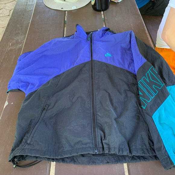 Vintage Nike track jacket - Picture 2 of 3